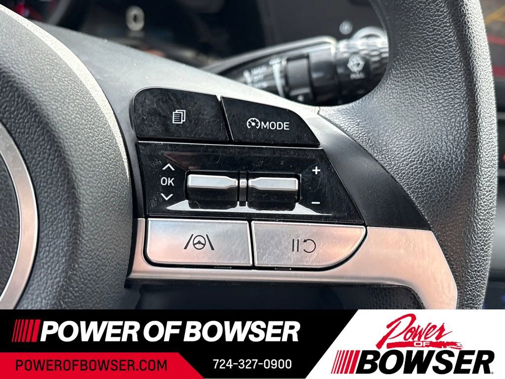 Used 2023 Hyundai Elantra SEL w/ Cargo Package image 18