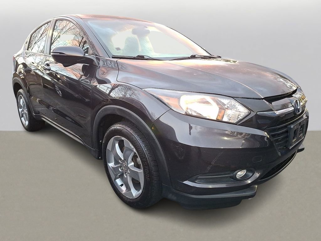 Used 2017 Honda HR-V EX image 3