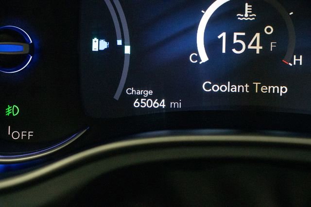 Used 2024 Chrysler Pacifica Select FWD image 24