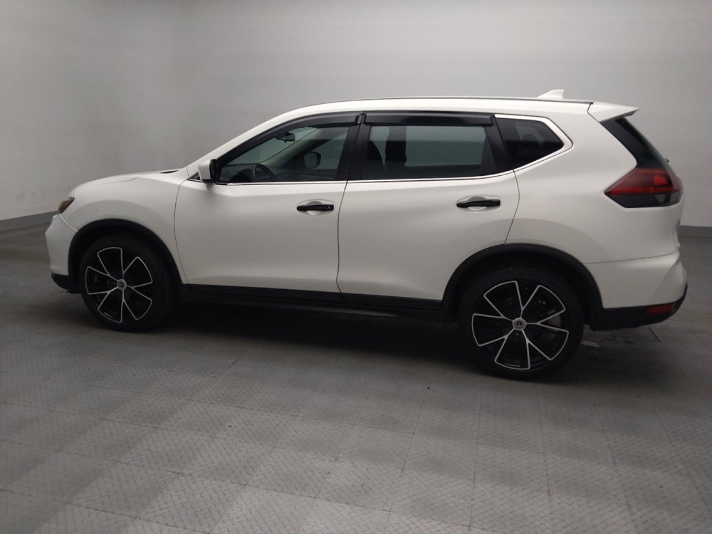 Used 2020 Nissan Rogue S FWD image 3
