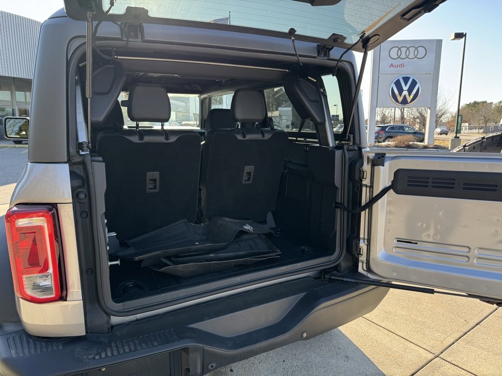 Used 2024 Ford Bronco Black Diamond image 17