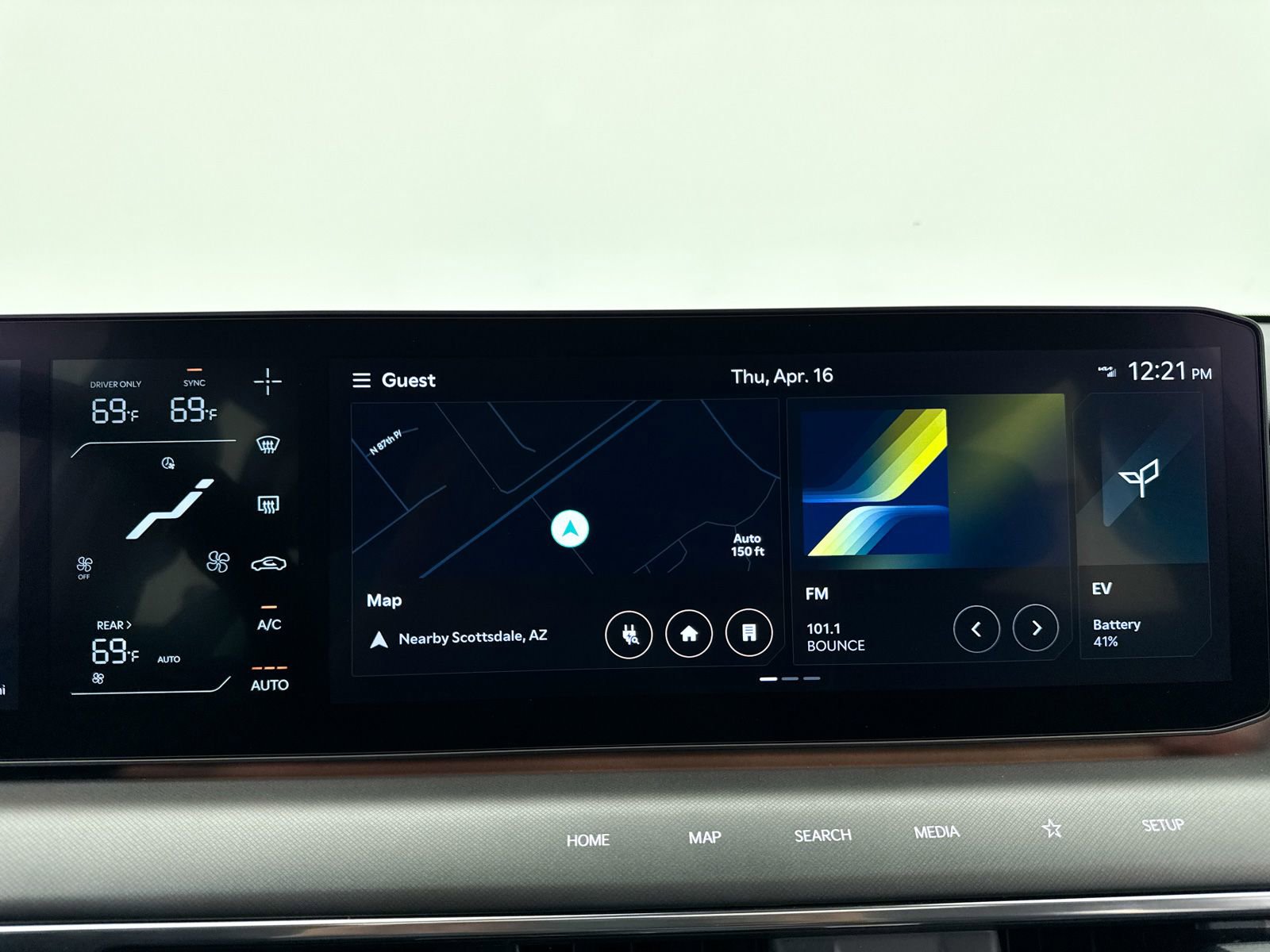 Used 2024 Kia EV9 Wind image 25