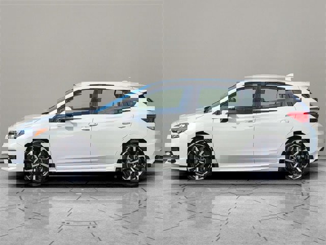 Used 2023 Subaru Impreza 2.0i Sport image 9