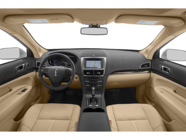 Used 2019 Lincoln MKT AWD image 8