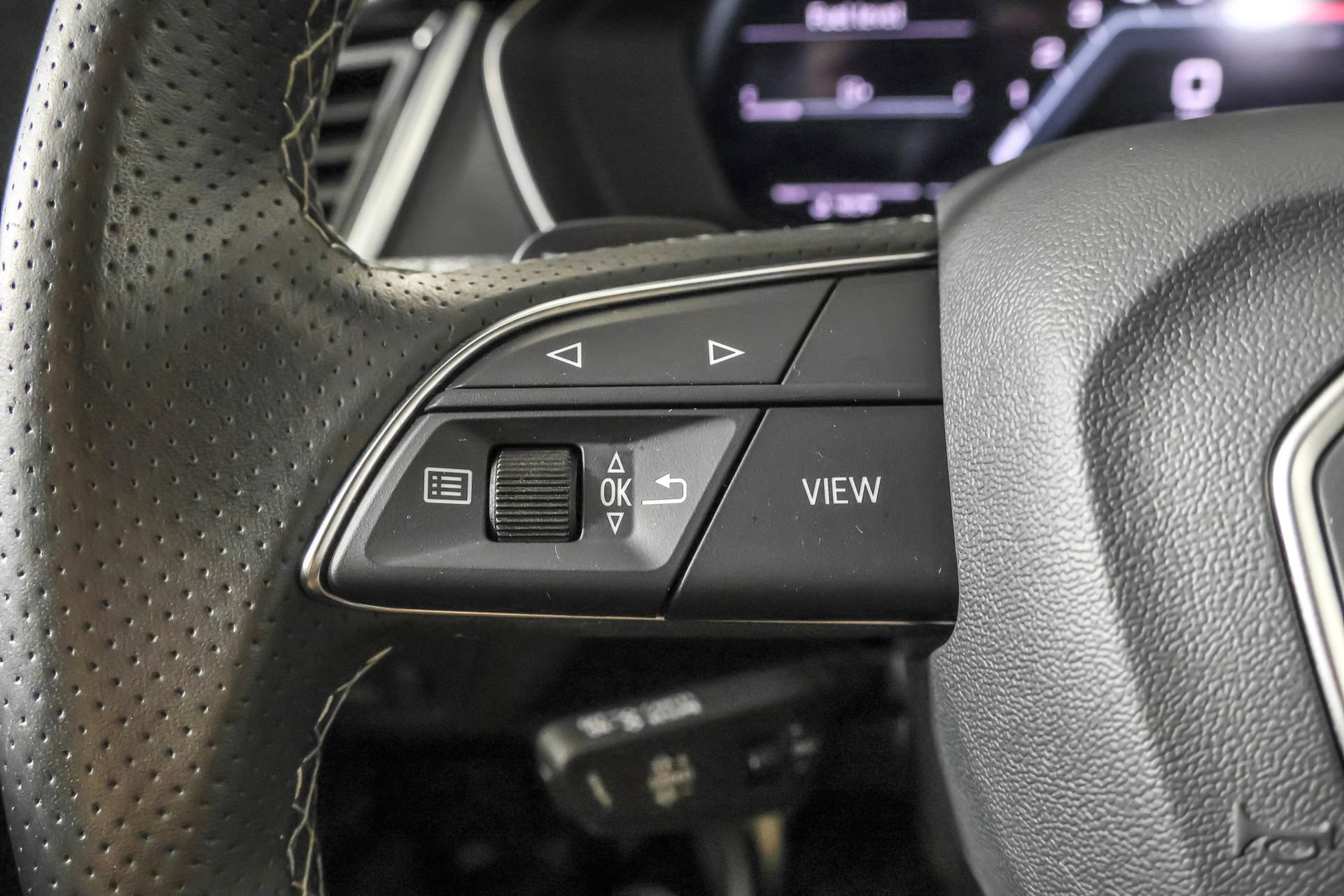 Used 2023 Audi SQ5 Premium Plus w/ Premium Plus Package AWD/4WD image 29