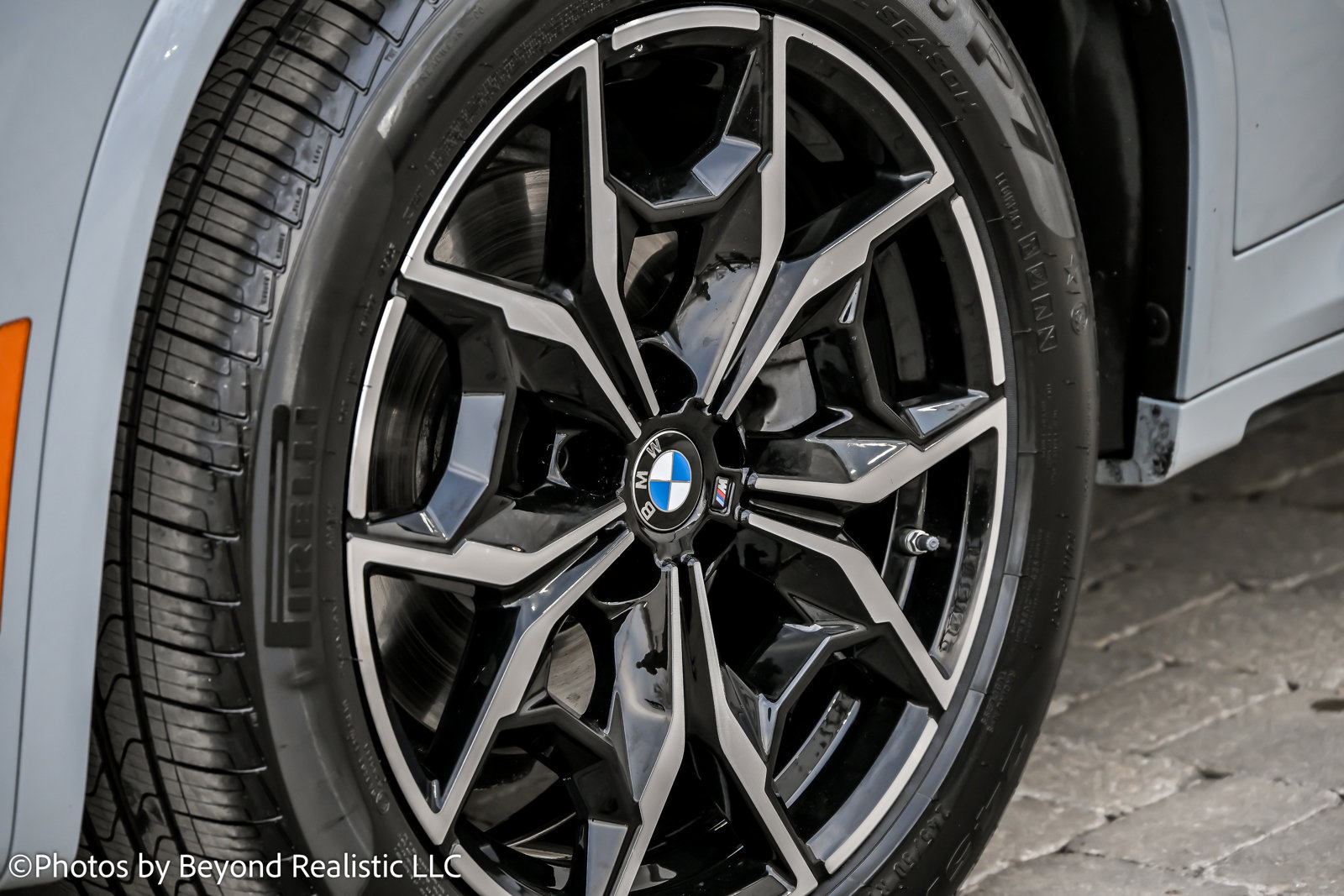 Used 2024 BMW X3 xDrive30i w/ M Sport Package image 12