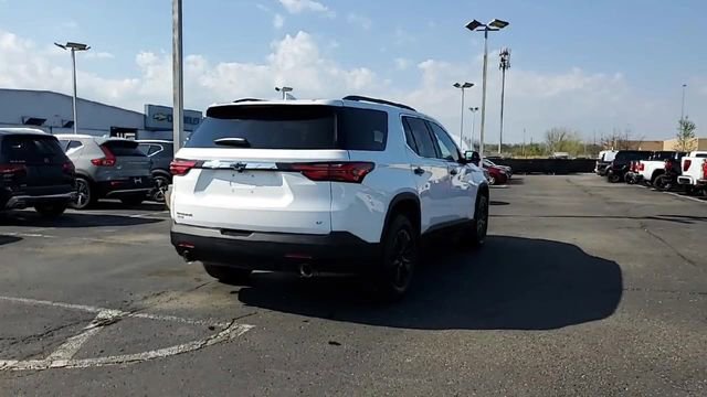 Certified 2023 Chevrolet Traverse LT FWD image 7