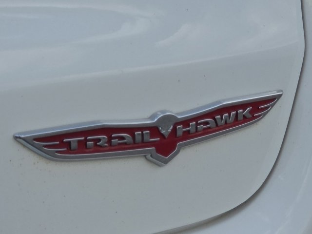 Used 2018 Jeep Compass Trailhawk w/ Navigation Group AWD/4WD image 7