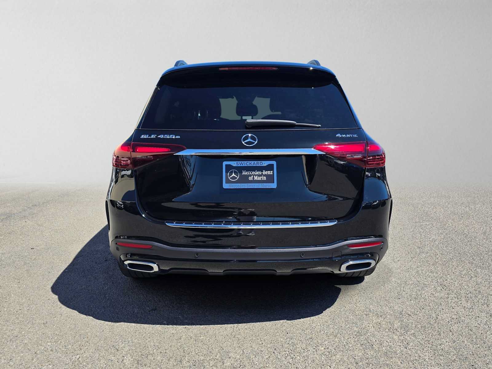 Used 2025 Mercedes-Benz GLE 450e 4MATIC image 4