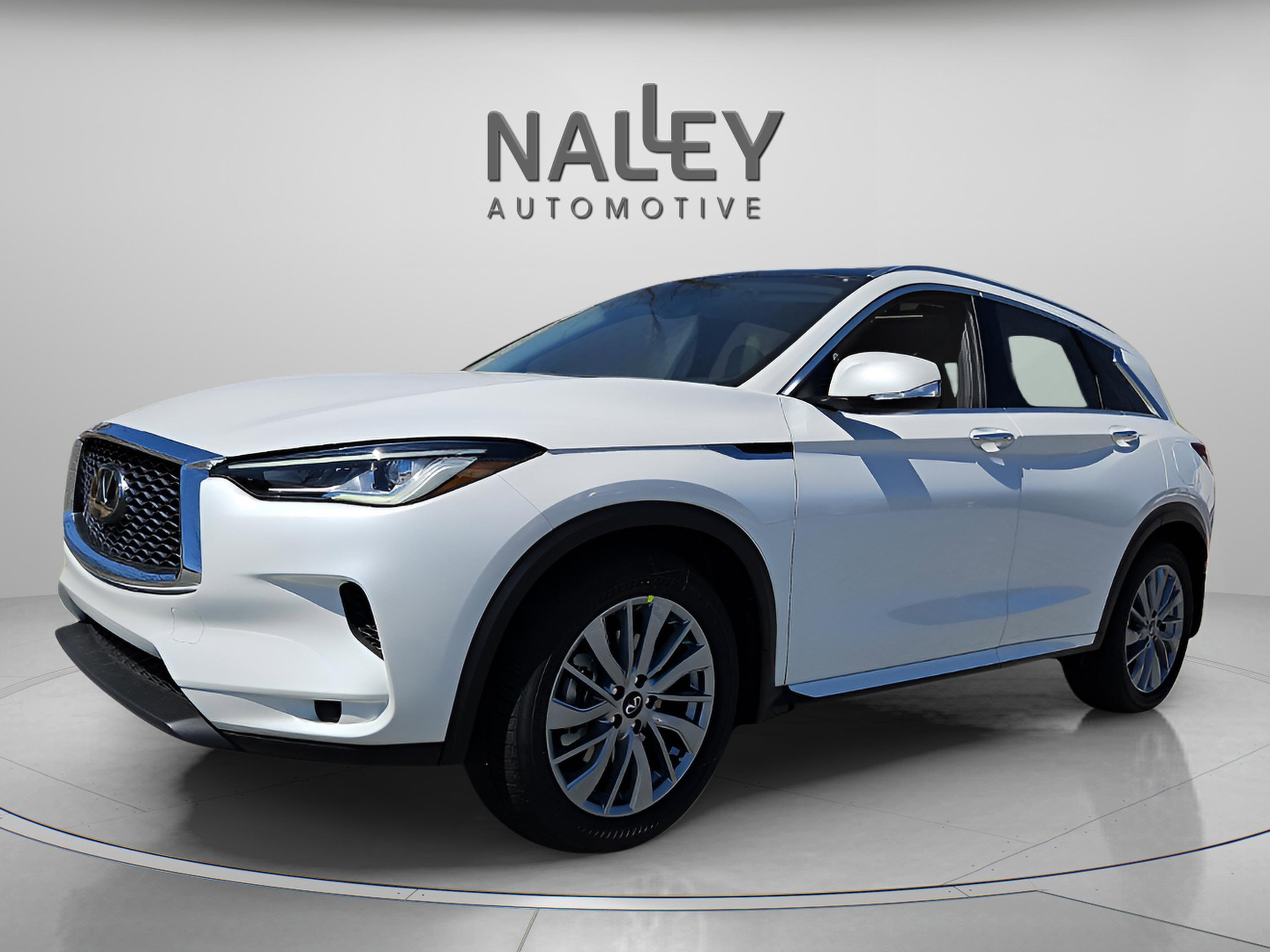 New 2025 INFINITI QX50 Luxe
