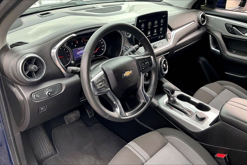 Used 2023 Chevrolet Blazer LT image 16