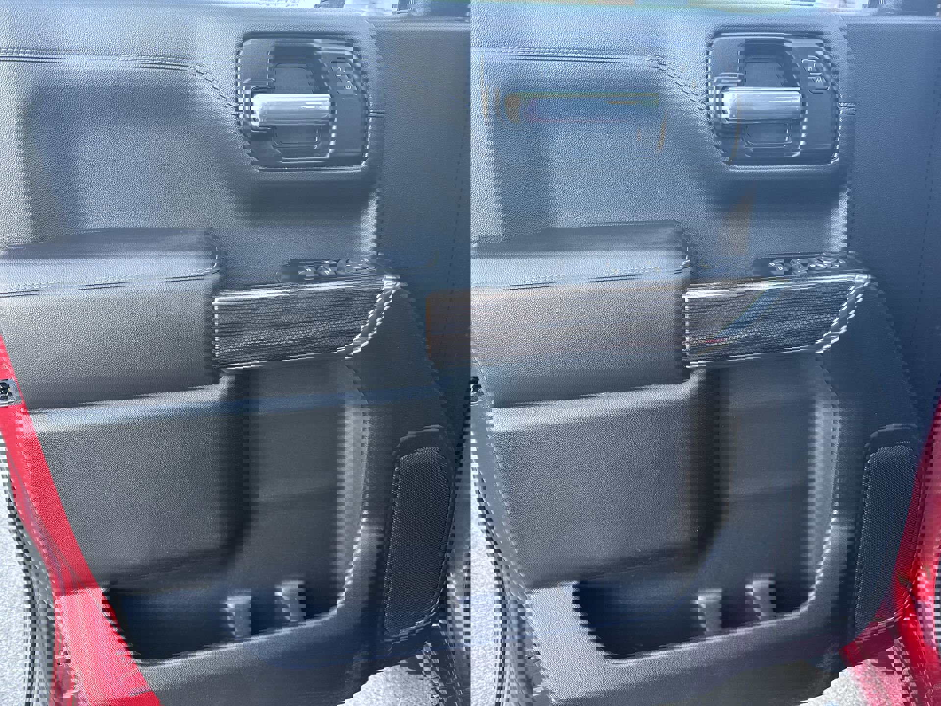 Used 2021 Chevrolet Silverado 1500 LT Trail Boss w/ Bed Protection Package image 21