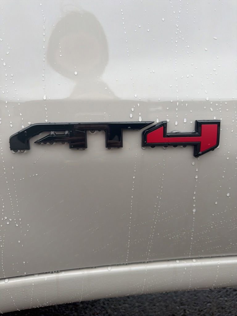 New 2026 GMC Sierra 1500 AT4 w/ LPO, Black Badging Package image 10