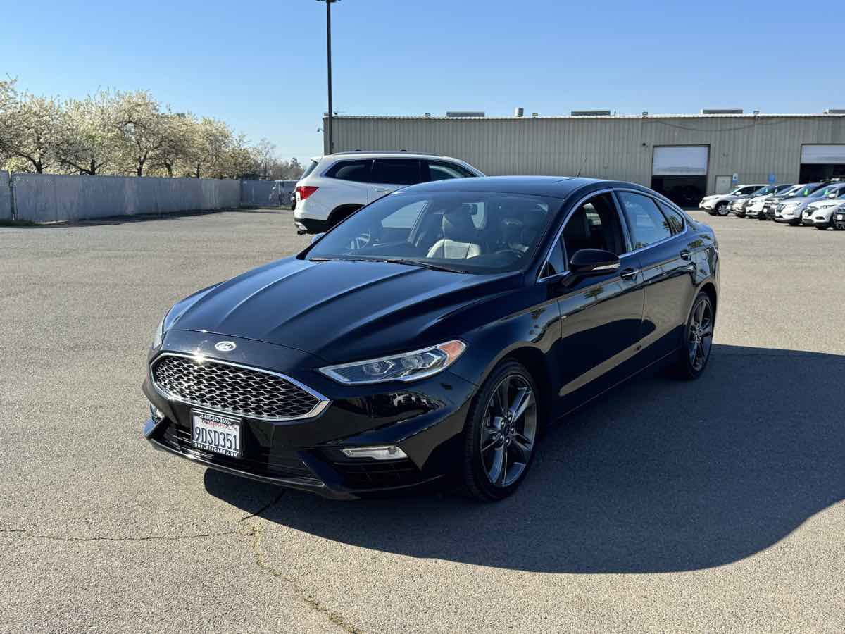 Used 2017 Ford Fusion Sport w/ Equipment Group 401A AWD/4WD image 5
