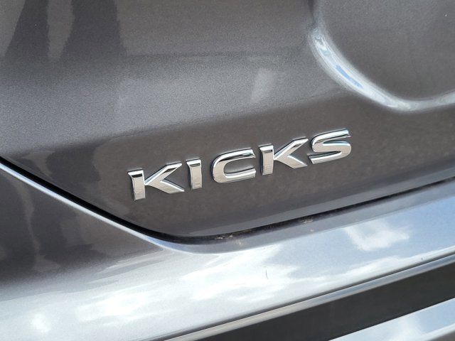 Certified 2024 Nissan Kicks SV FWD image 7