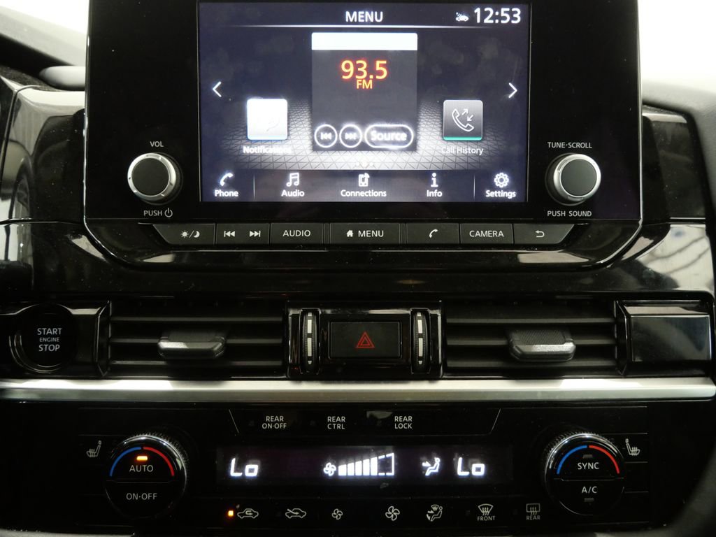 Used 2025 Nissan Pathfinder SV FWD image 20