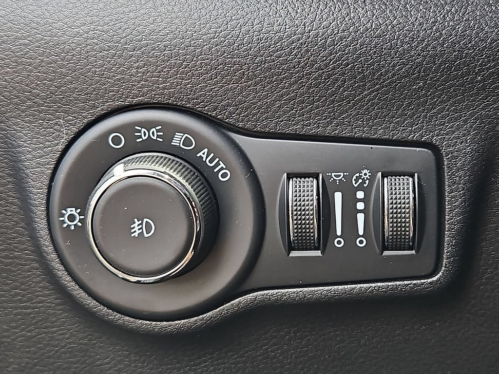 Certified 2023 Jeep Compass High Altitude AWD/4WD image 26