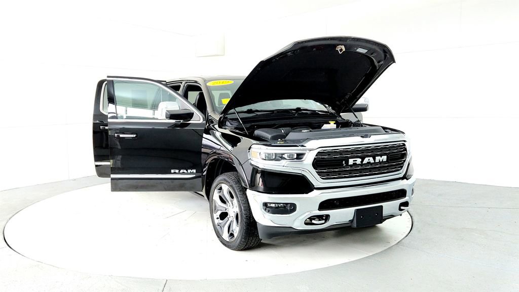 Used 2019 RAM 1500 Limited AWD/4WD image 9