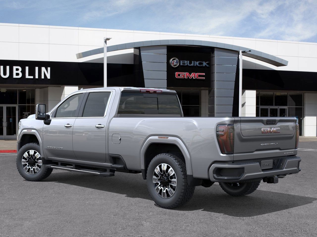 New 2026 GMC Sierra 3500 Denali w/ Denali Reserve Package image 5