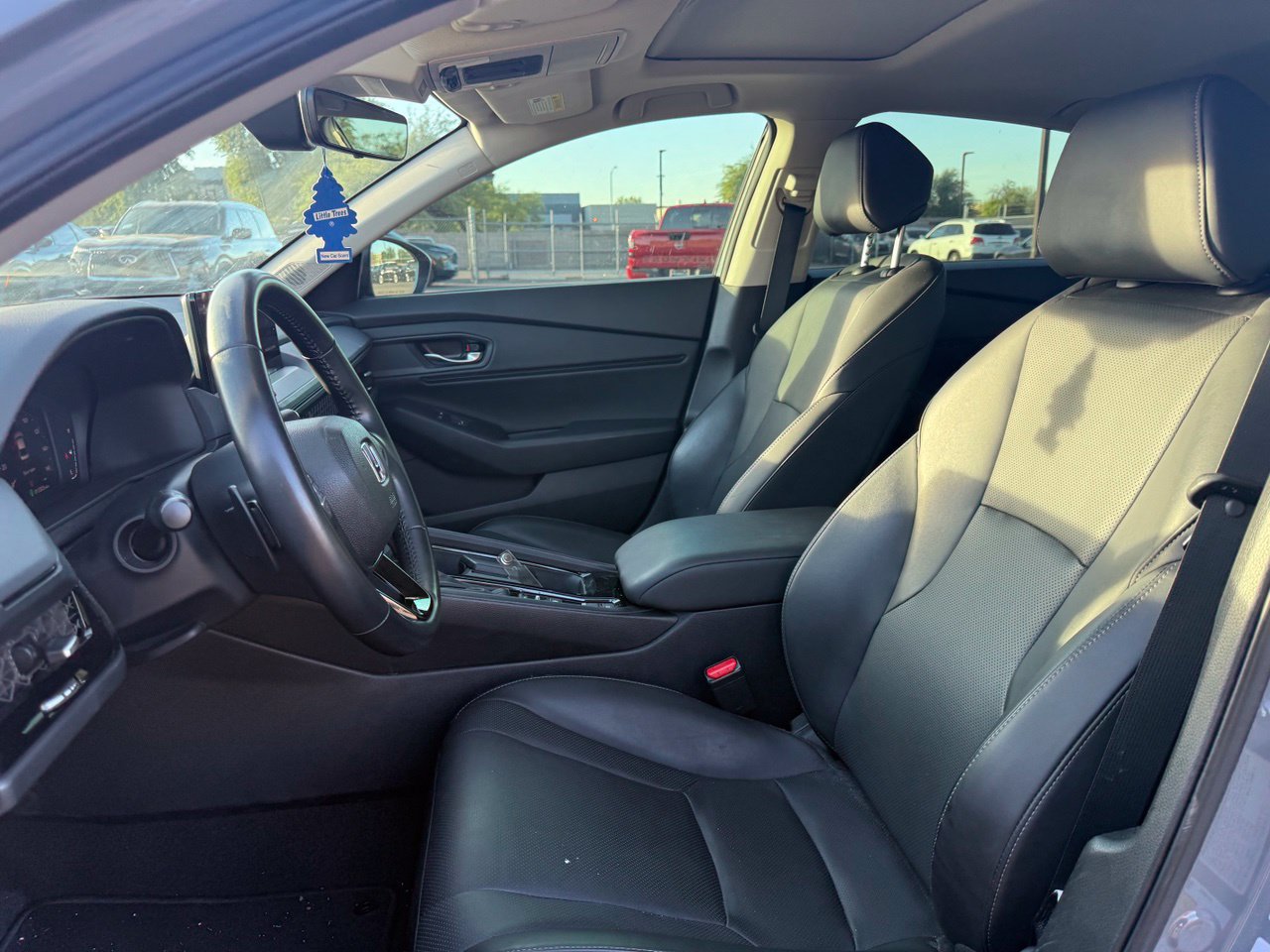 Used 2025 Honda Accord EX-L image 12