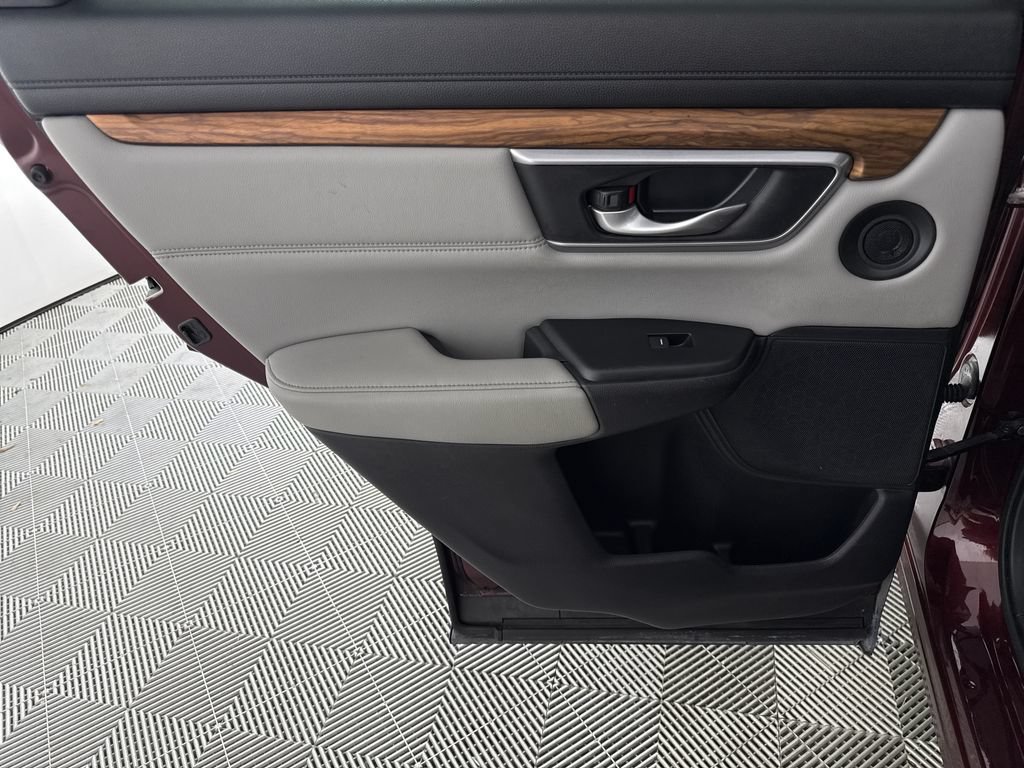 Used 2017 Honda CR-V EX-L image 11
