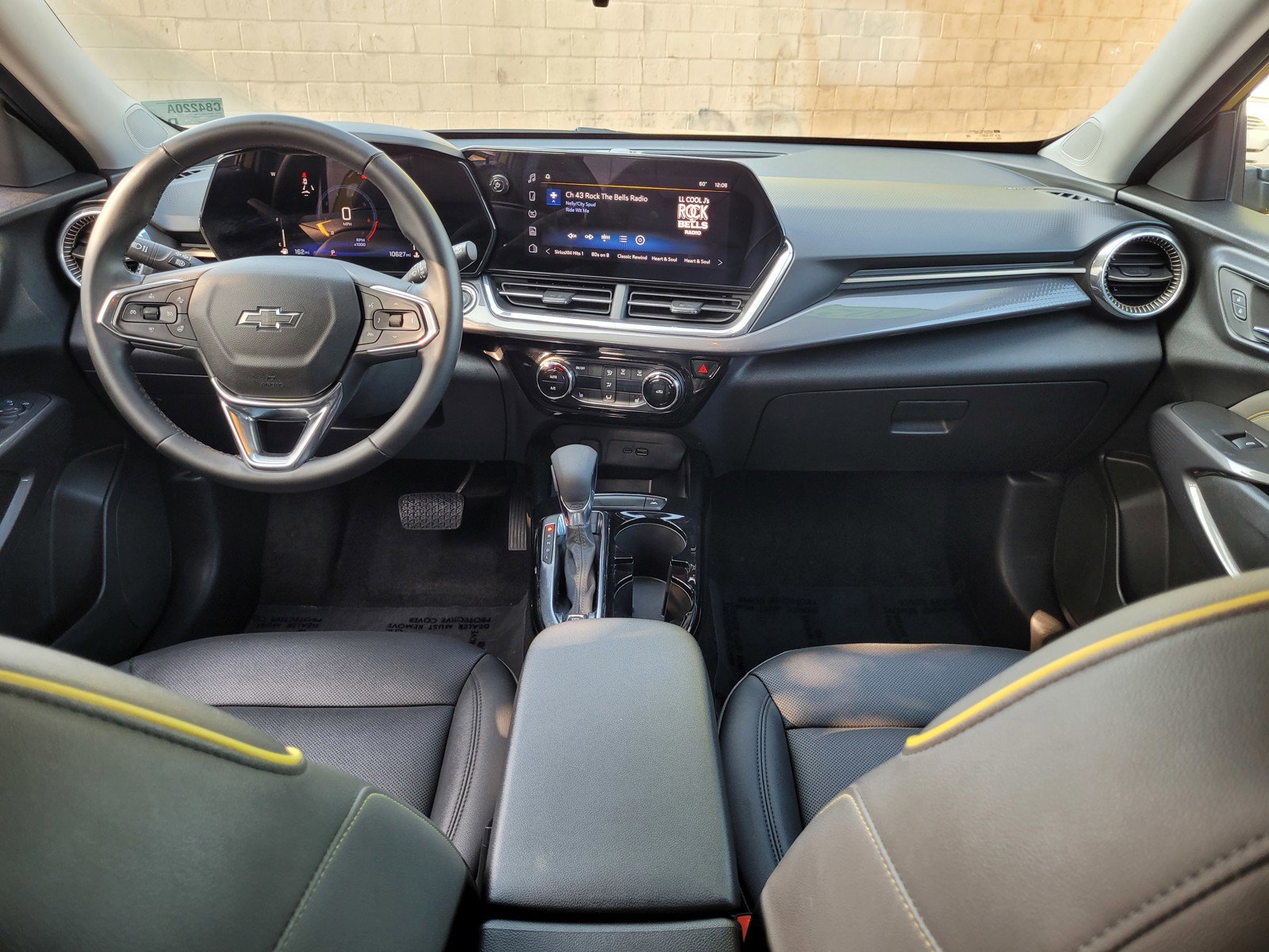 Used 2025 Chevrolet Trax ACTIV w/ Driver Confidence Package image 15