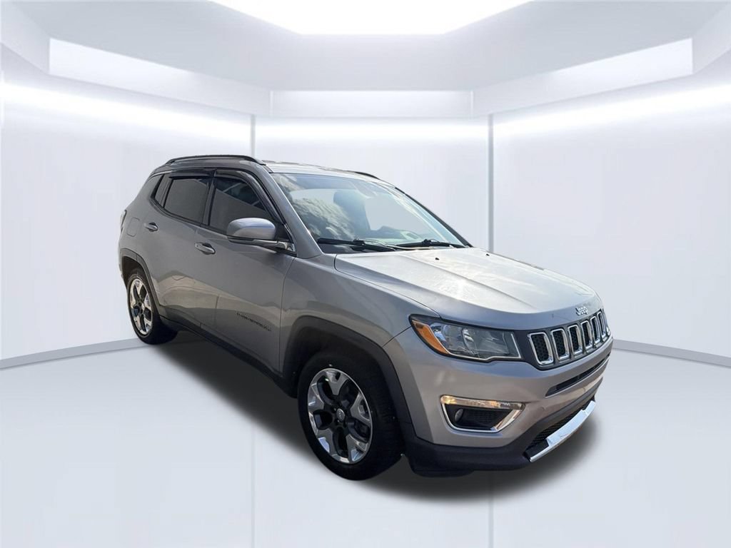 Used 2019 Jeep Compass Limited FWD image 9