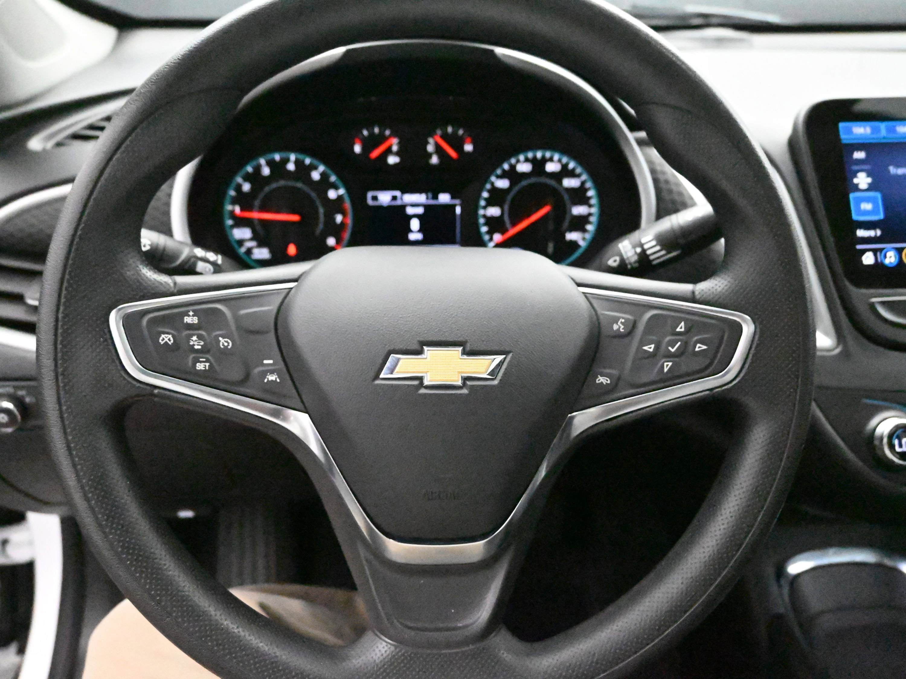 Used 2024 Chevrolet Malibu LT image 16