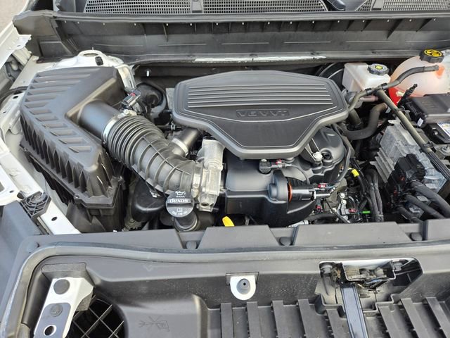 Used 2023 GMC Acadia SLT w/ Preferred Package image 19