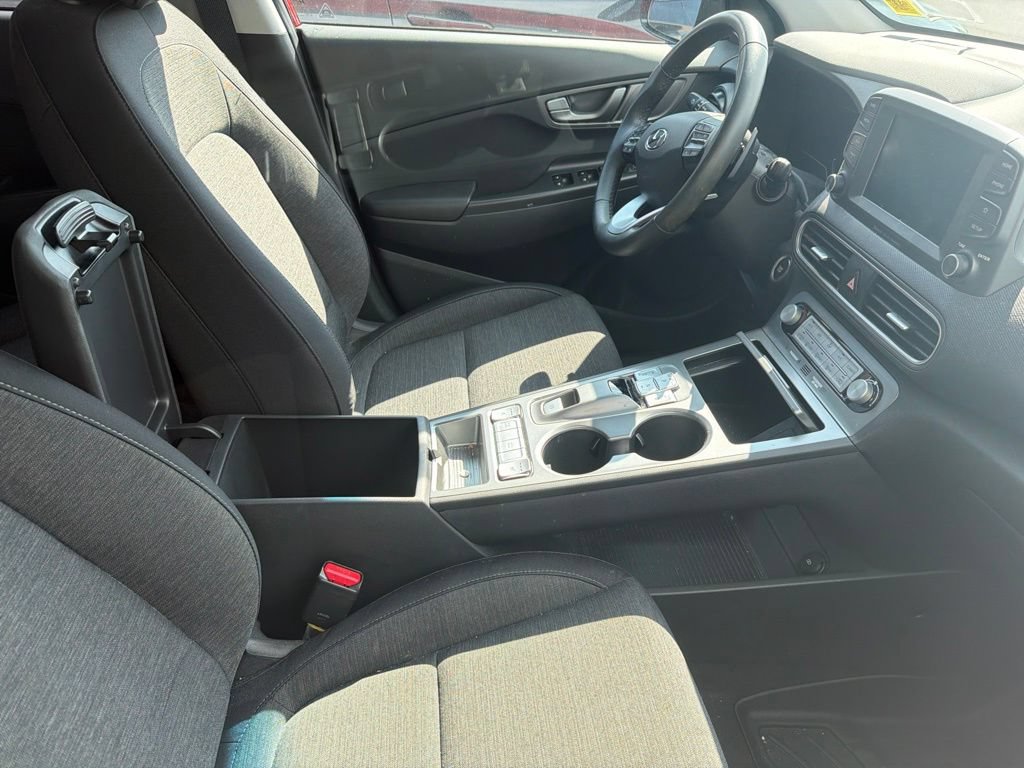 Used 2021 Hyundai Kona SEL FWD image 9