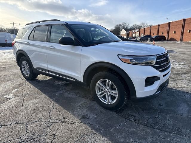 Used 2022 Ford Explorer XLT image 11