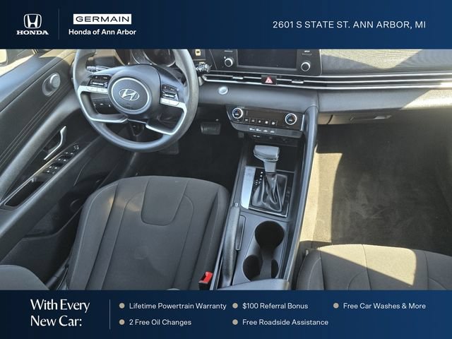 Used 2022 Hyundai Elantra SEL FWD image 20