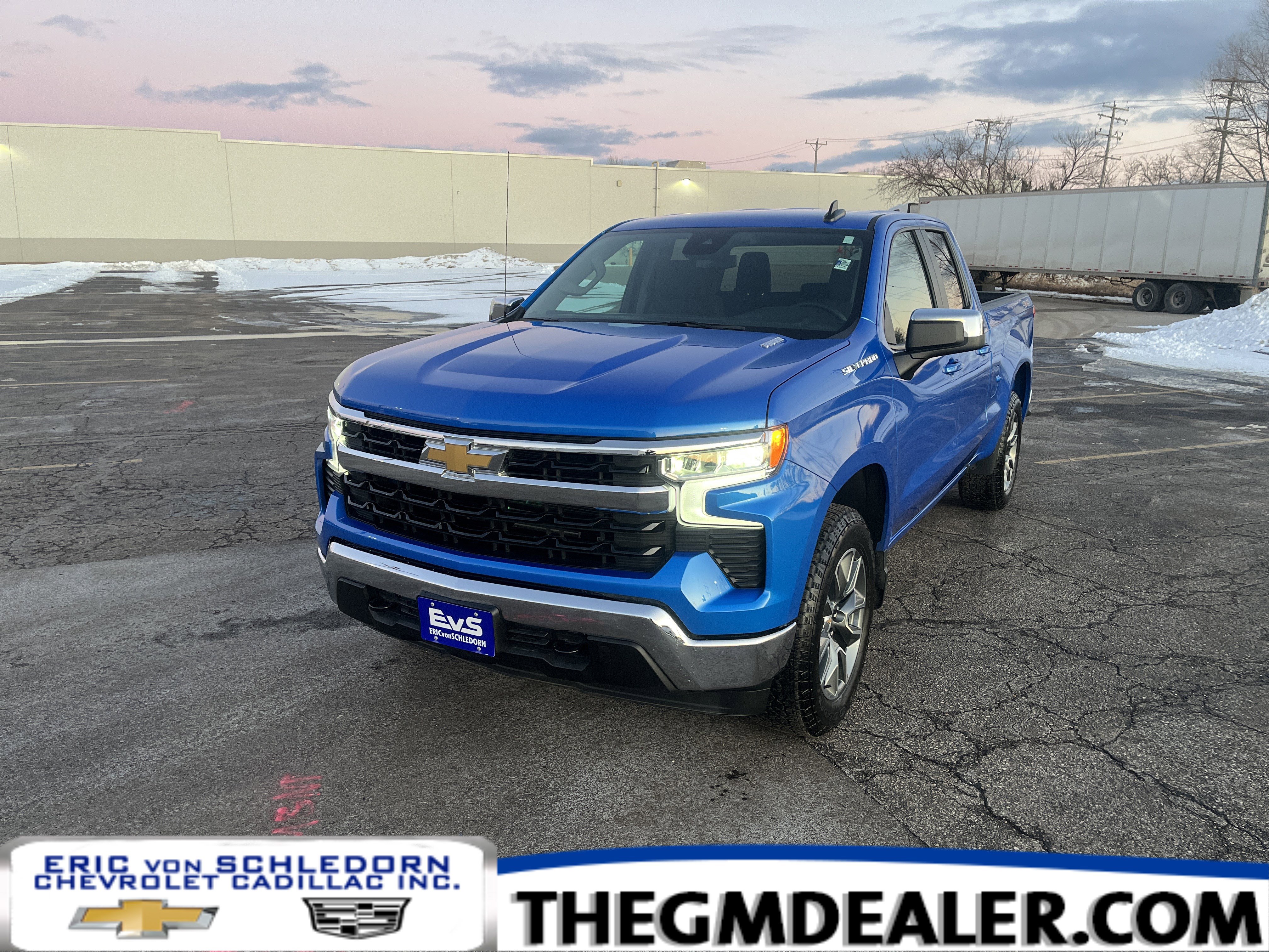 Used 2026 Chevrolet Silverado 1500 LT image 1
