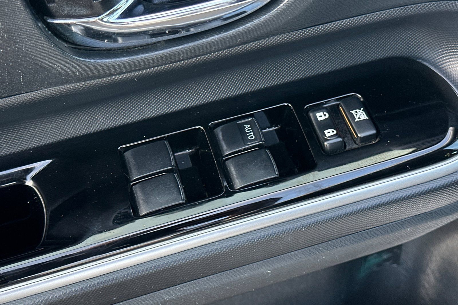 Used 2015 Toyota Prius C Two image 12