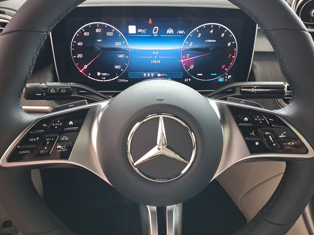 Used 2026 Mercedes-Benz GLC 300 4MATIC image 21