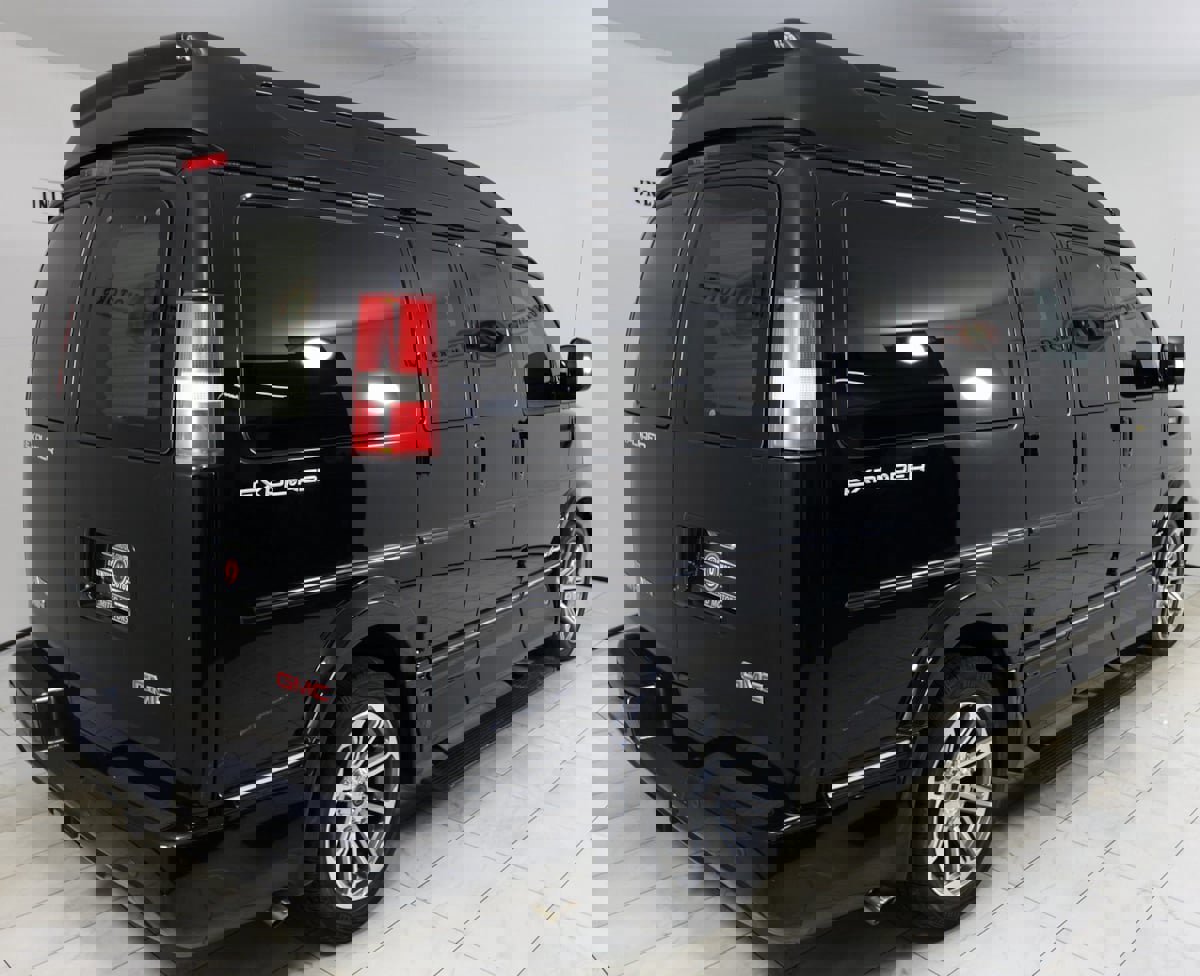 Used 2016 GMC Savana 2500 image 3