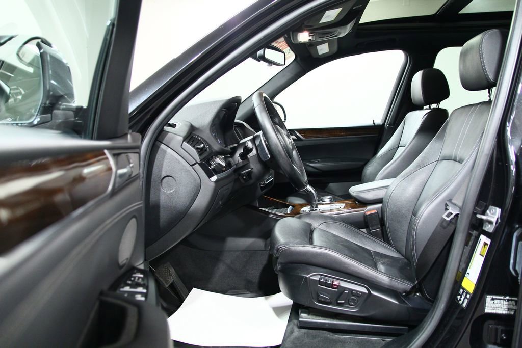 Used 2017 BMW X3 xDrive35i image 4