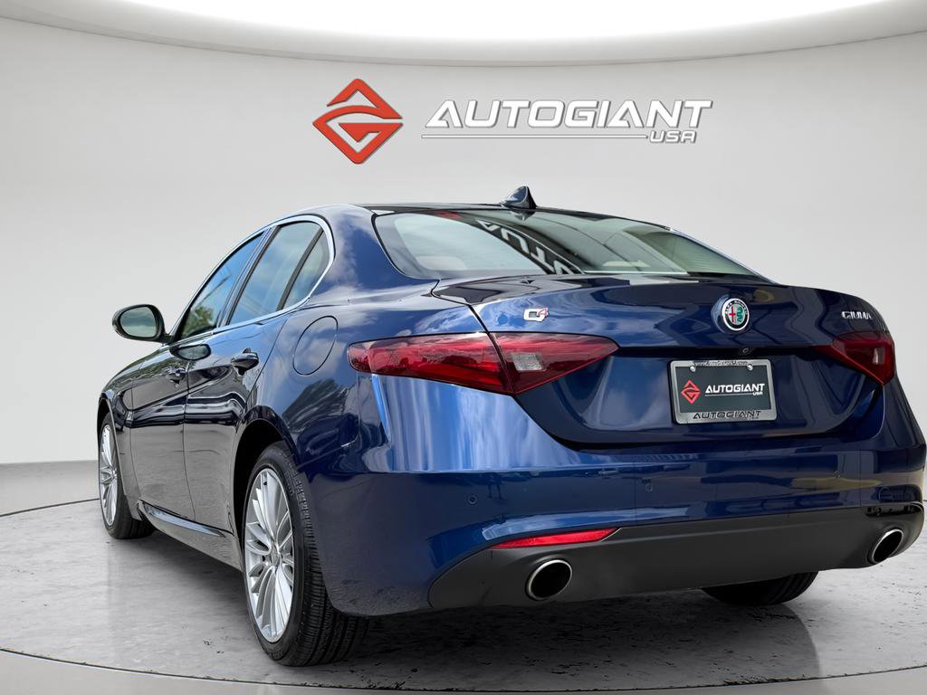 Used 2019 Alfa Romeo Giulia Ti w/ Quick Order Package 22X Lusso AWD/4WD image 8
