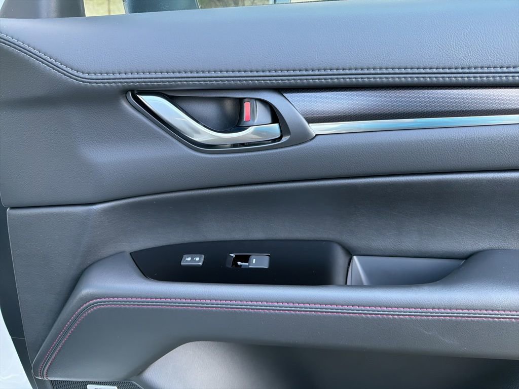 New 2025 MAZDA CX-5 Carbon Edition image 26
