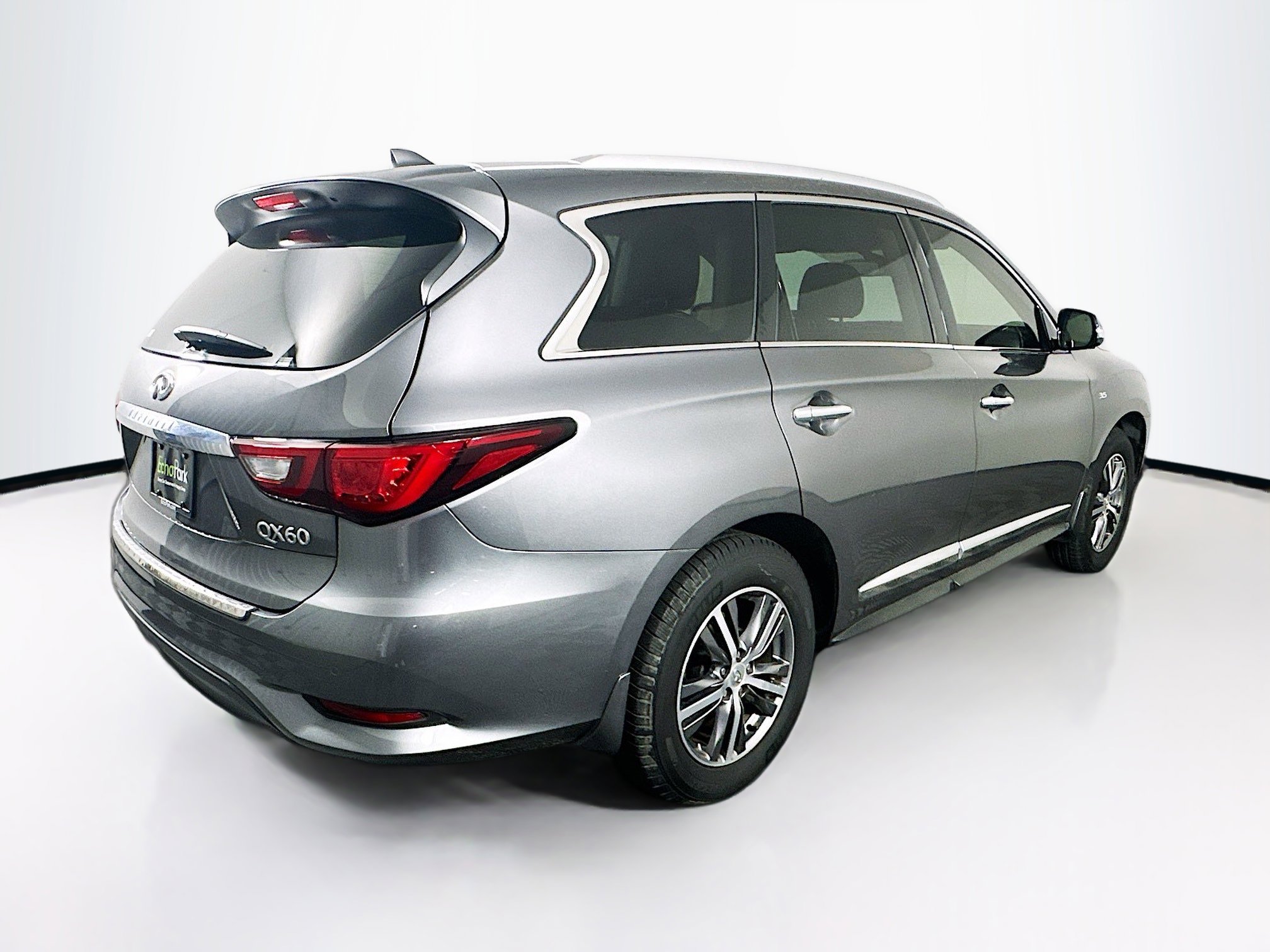 Used 2019 INFINITI QX60 Luxe w/ Essential Package FWD image 9