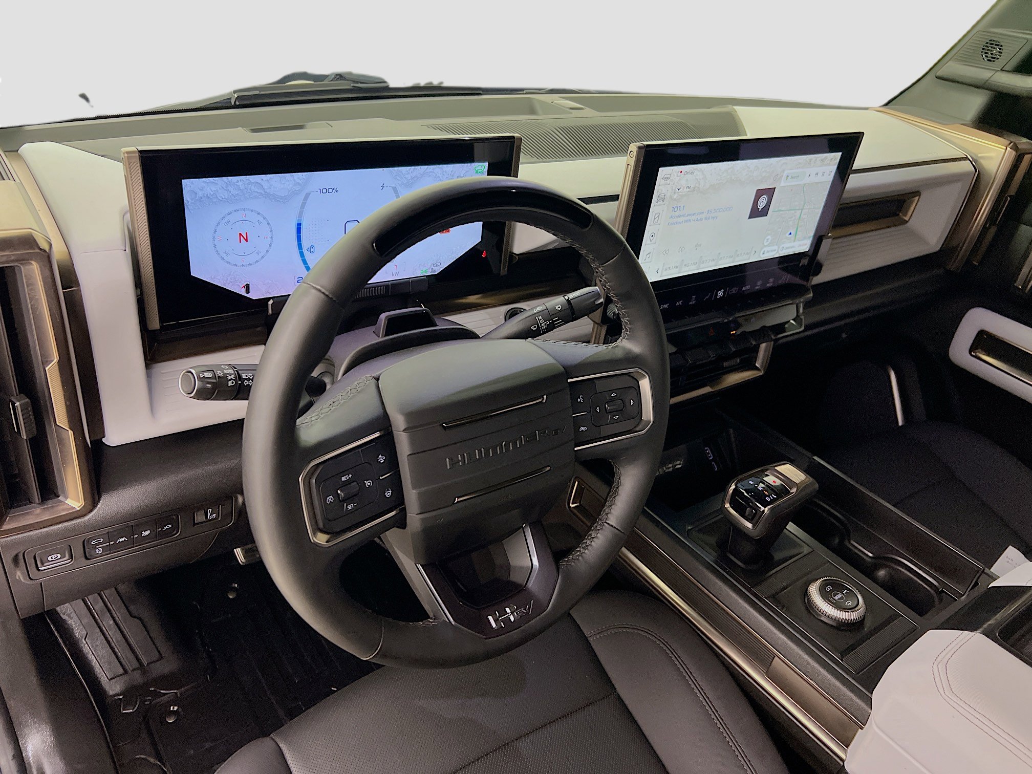 Used 2024 GMC Hummer EV 2X w/ LPO, Sport Package image 9