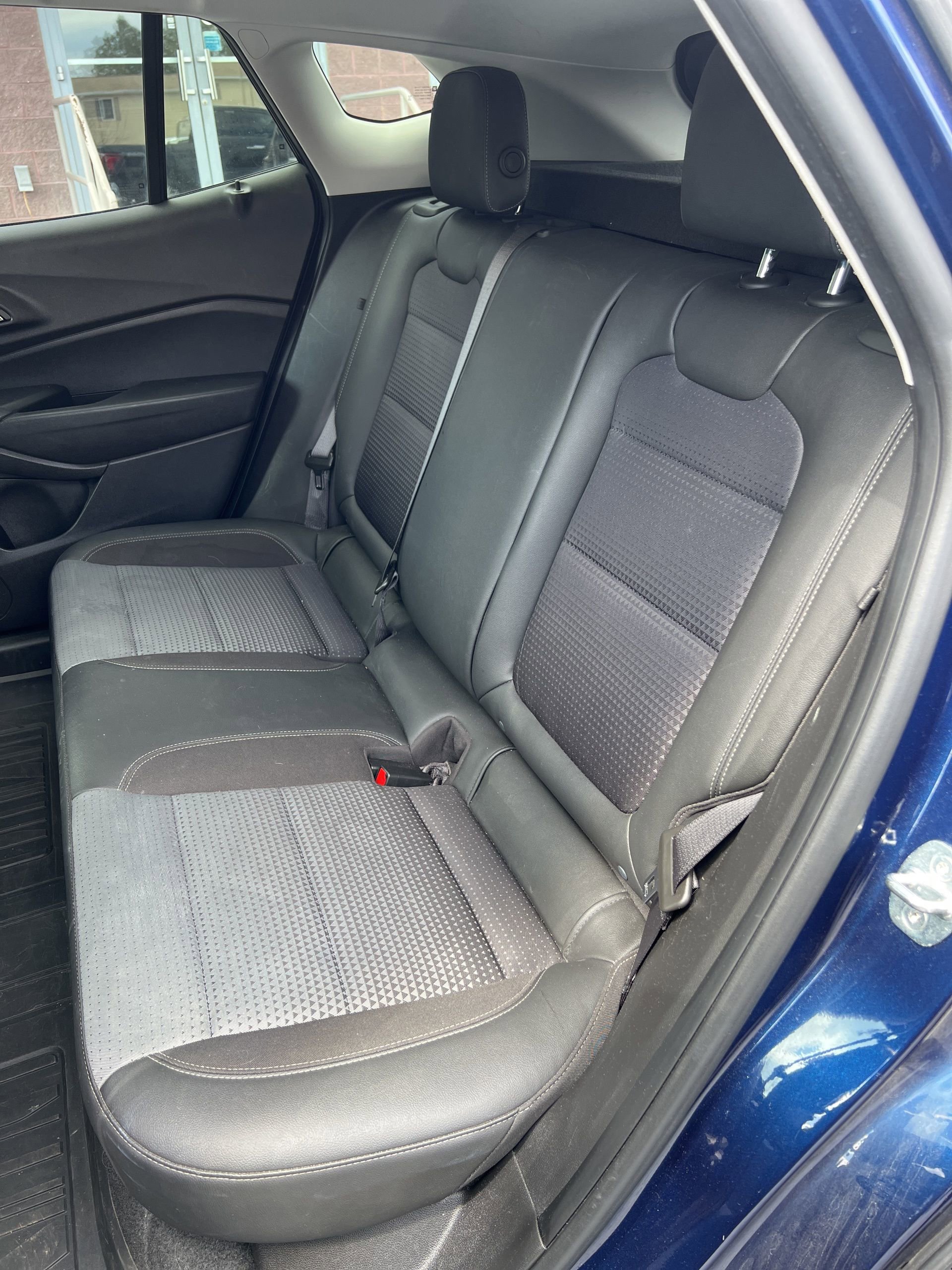 Used 2024 Chevrolet Trax LT w/ Driver Confidence Package FWD image 23