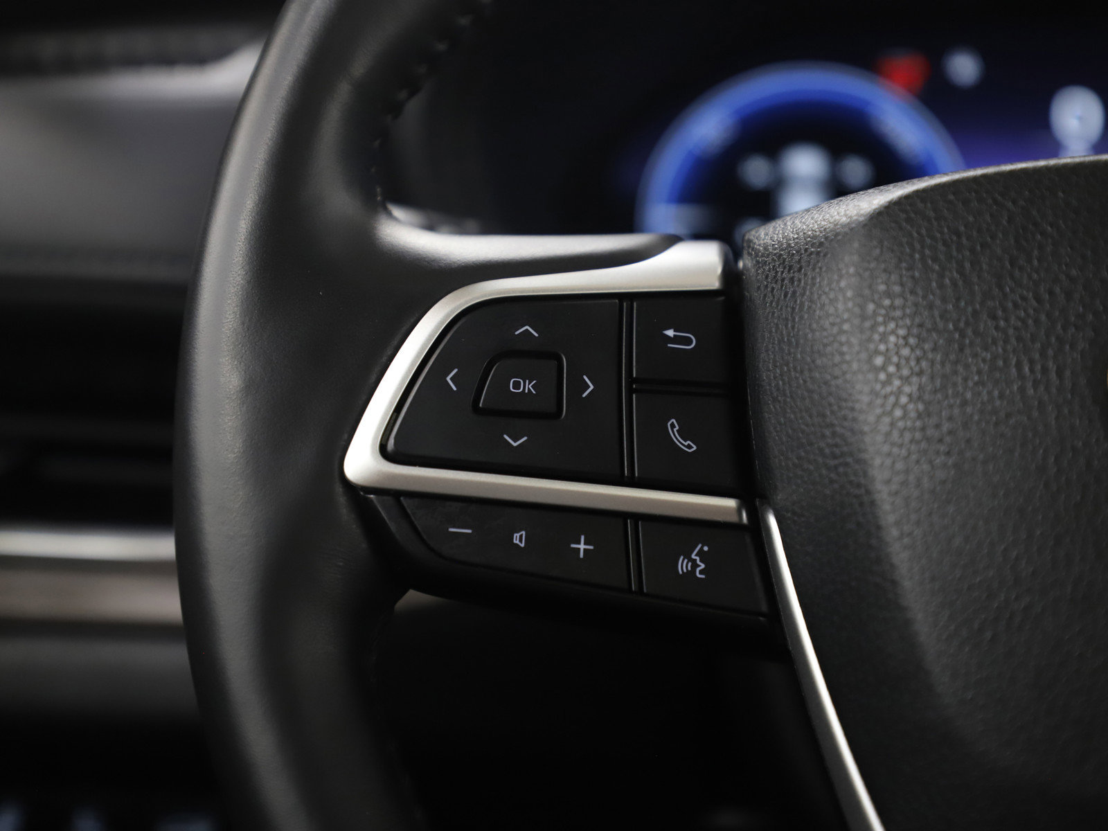 Used 2024 Toyota Grand Highlander Limited image 30