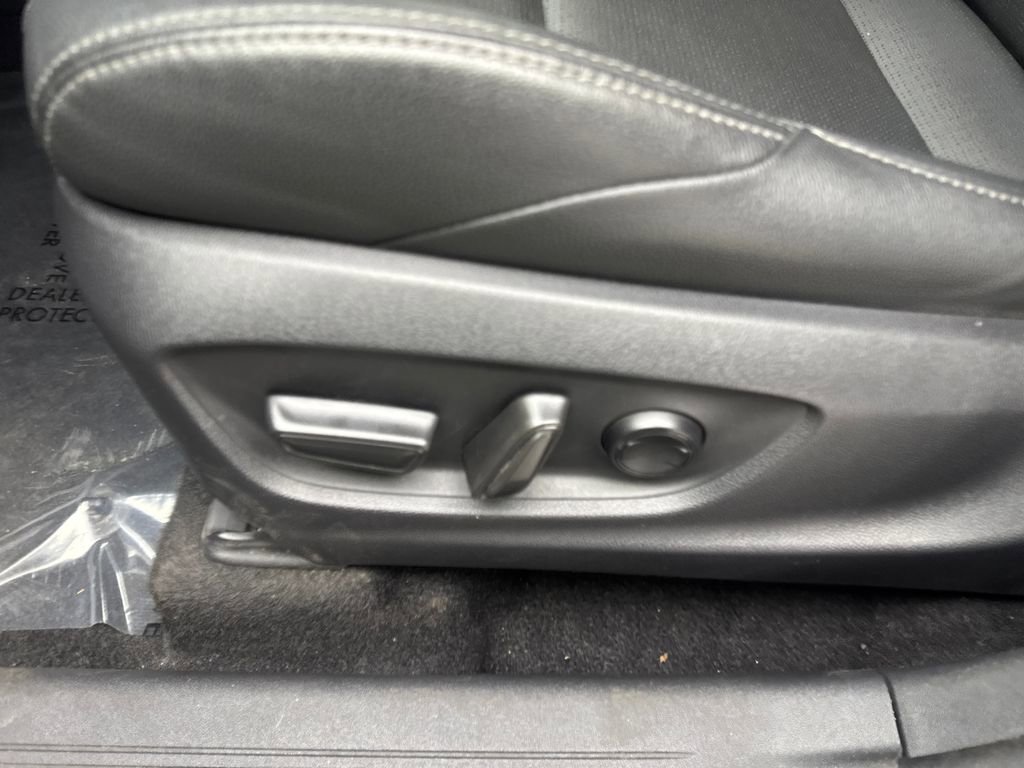 Used 2023 Toyota bZ4X Limited w/ Weather Package image 31