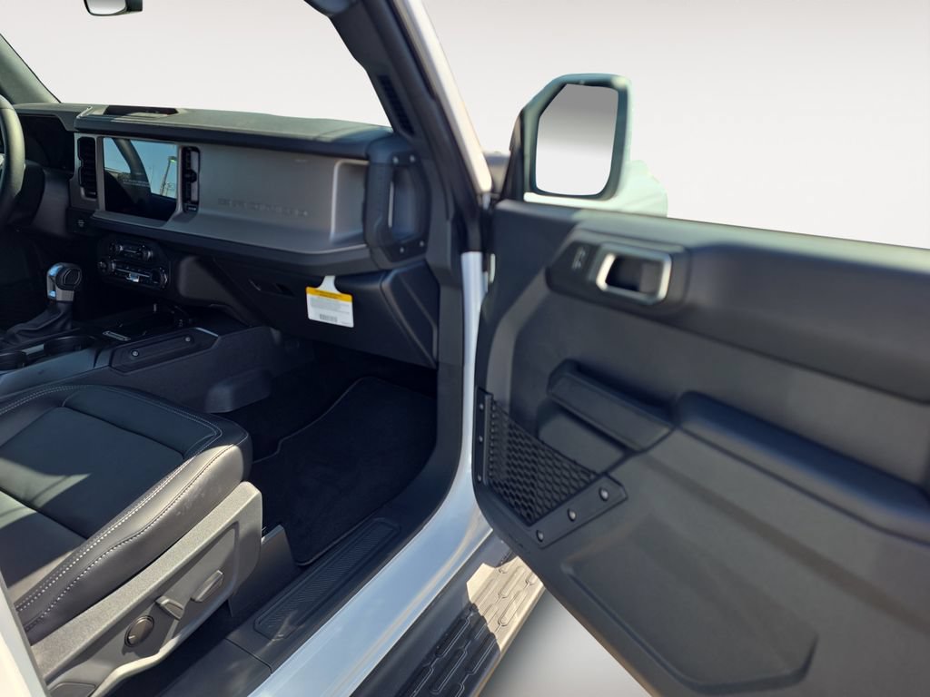 New 2026 Ford Bronco Outer Banks AWD/4WD image 9