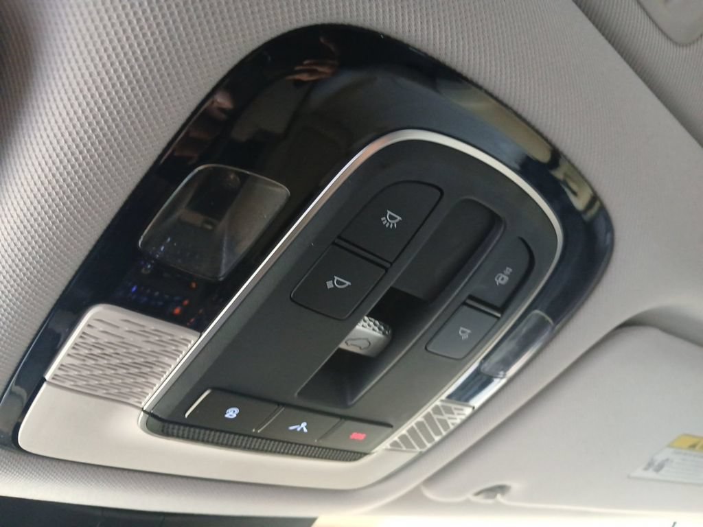 Used 2021 Hyundai Palisade SEL FWD image 21