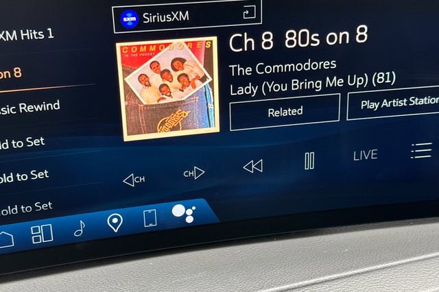 Used 2024 Cadillac XT4 Premium Luxury image 26