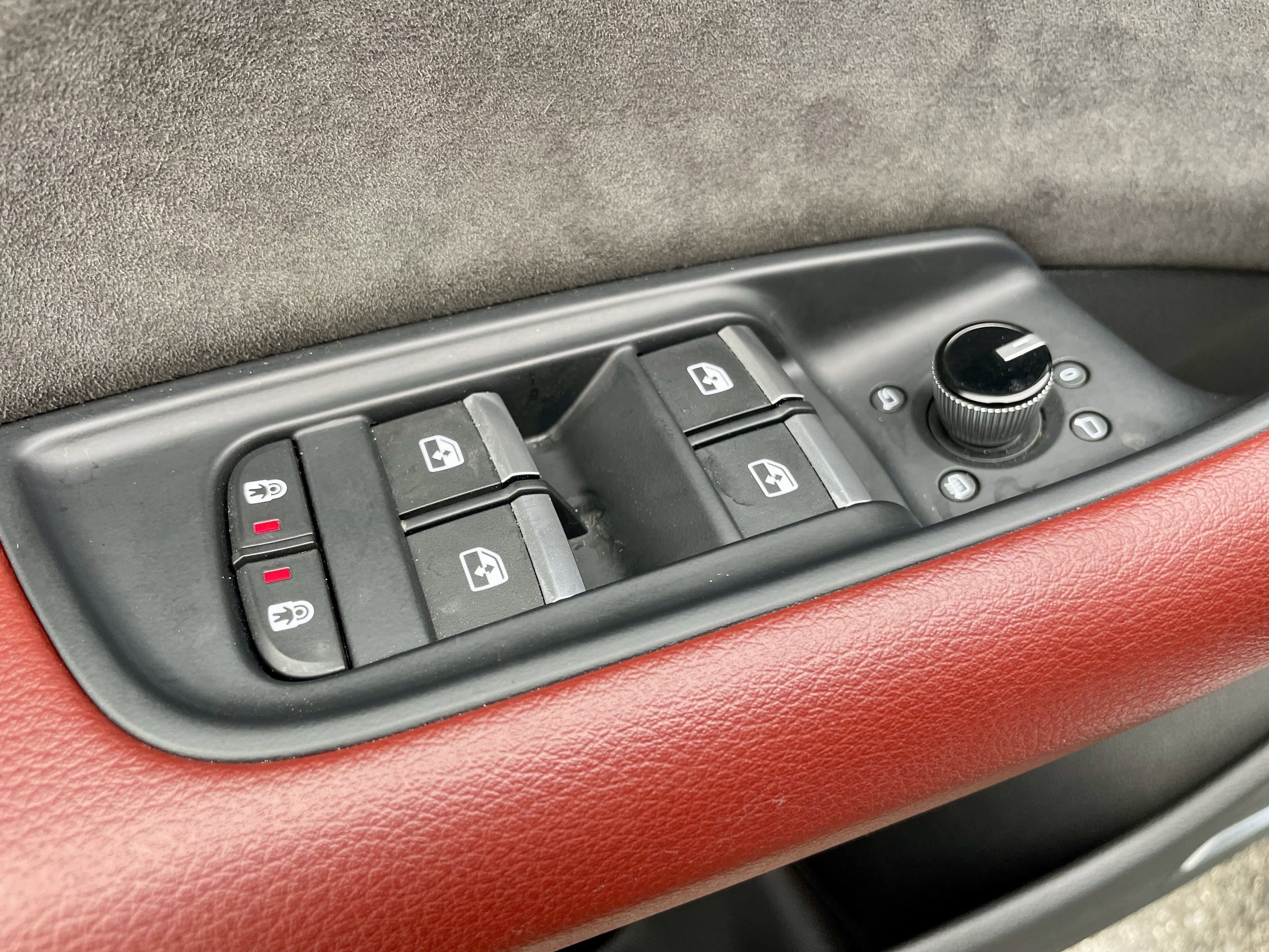 Used 2022 Audi SQ8 Premium Plus image 11