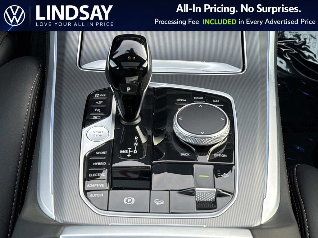 Used 2023 BMW X5 xDrive45e w/ Parking Assistance Package image 17