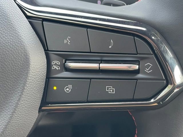 New 2026 Chevrolet Traverse RS w/ LPO, Floor Liner Package FWD image 6